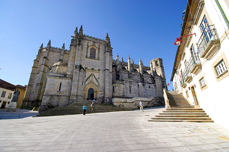 De kathedraal en het historische stadscentrum