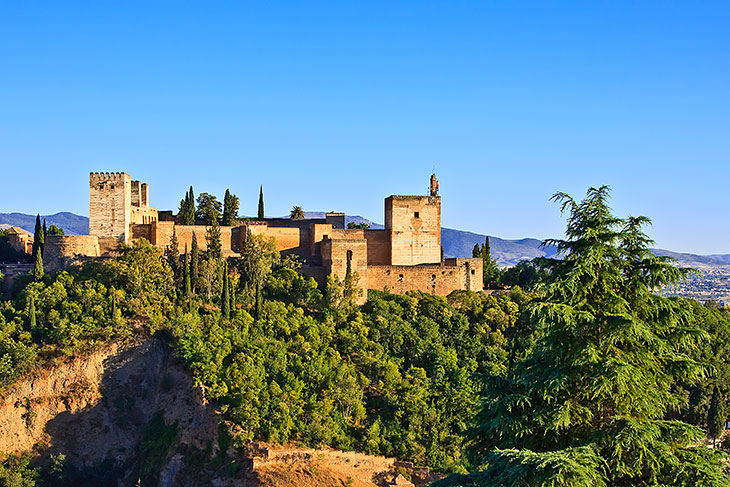 La Alhambra (det røde slottet)