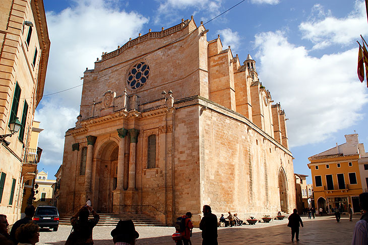 Gotická katedrála v Ciutadelle